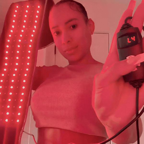 ALUXE™ | SkinLift Red Light Belt with 3-Layer Lift Technology™