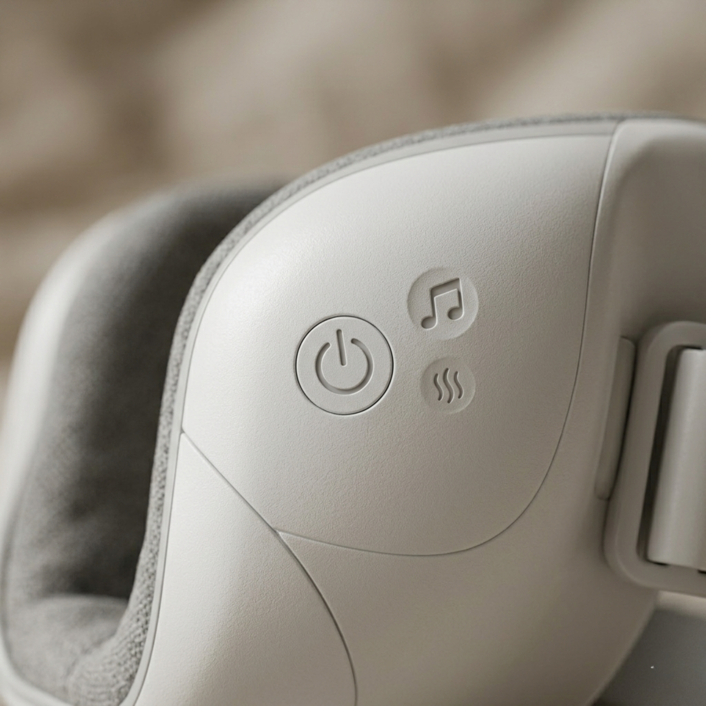 ALUXE™ EyeTherapy Massager